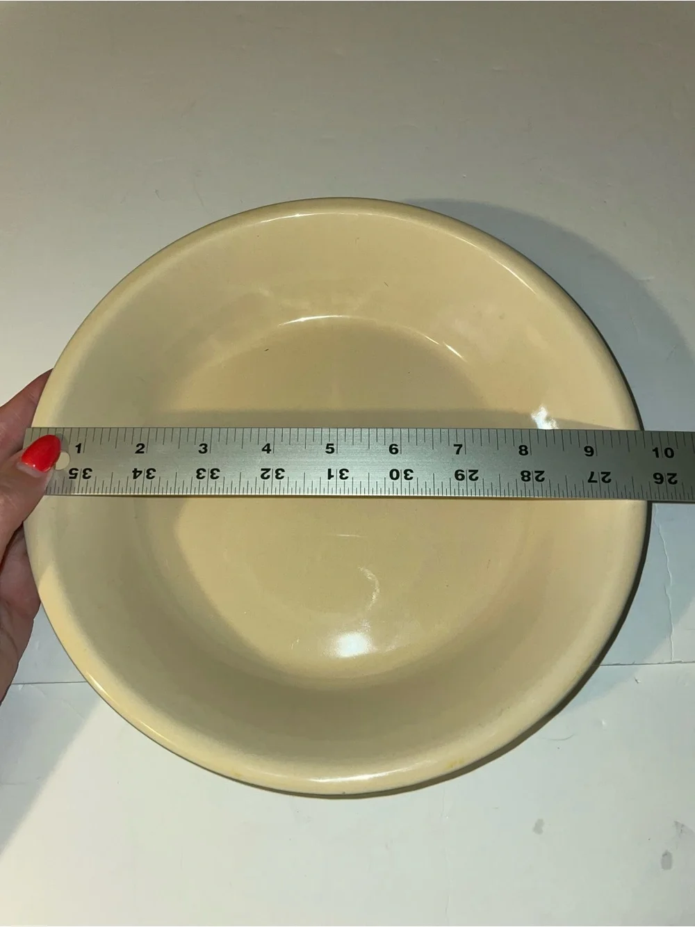 Le Creuset Green/Beige Round Stoneware Pie Dish